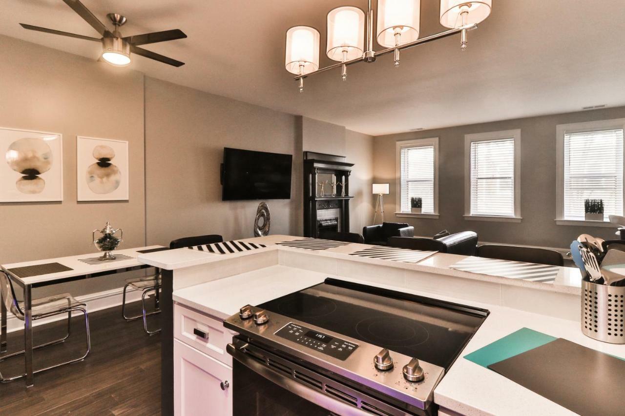 Luxury Apt W/ Spectrum Mood Lighting - Historic Cherokee Street Antique Row Maryland Heights Exterior foto